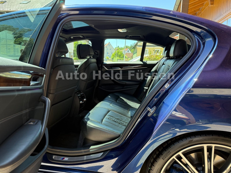 BMW 550 i xDrive Lim Navi HUD 360° TTW Schiebedach — photo 13