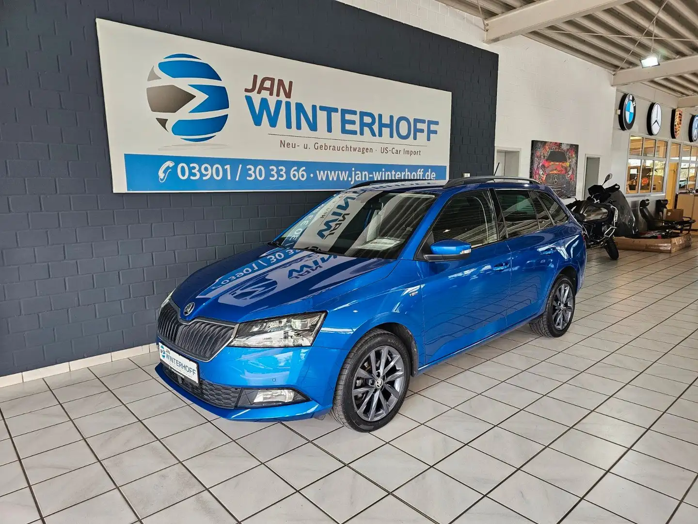 Skoda Fabia Combi Soleil+Led+Shz+Ahk+Acc Modrá - 1