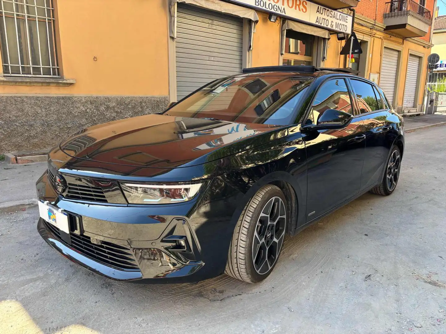 Opel Astra 1.5 Turbo Diesel 130 CV AT8 ULTIMATE "ProMMo" Zwart - 1