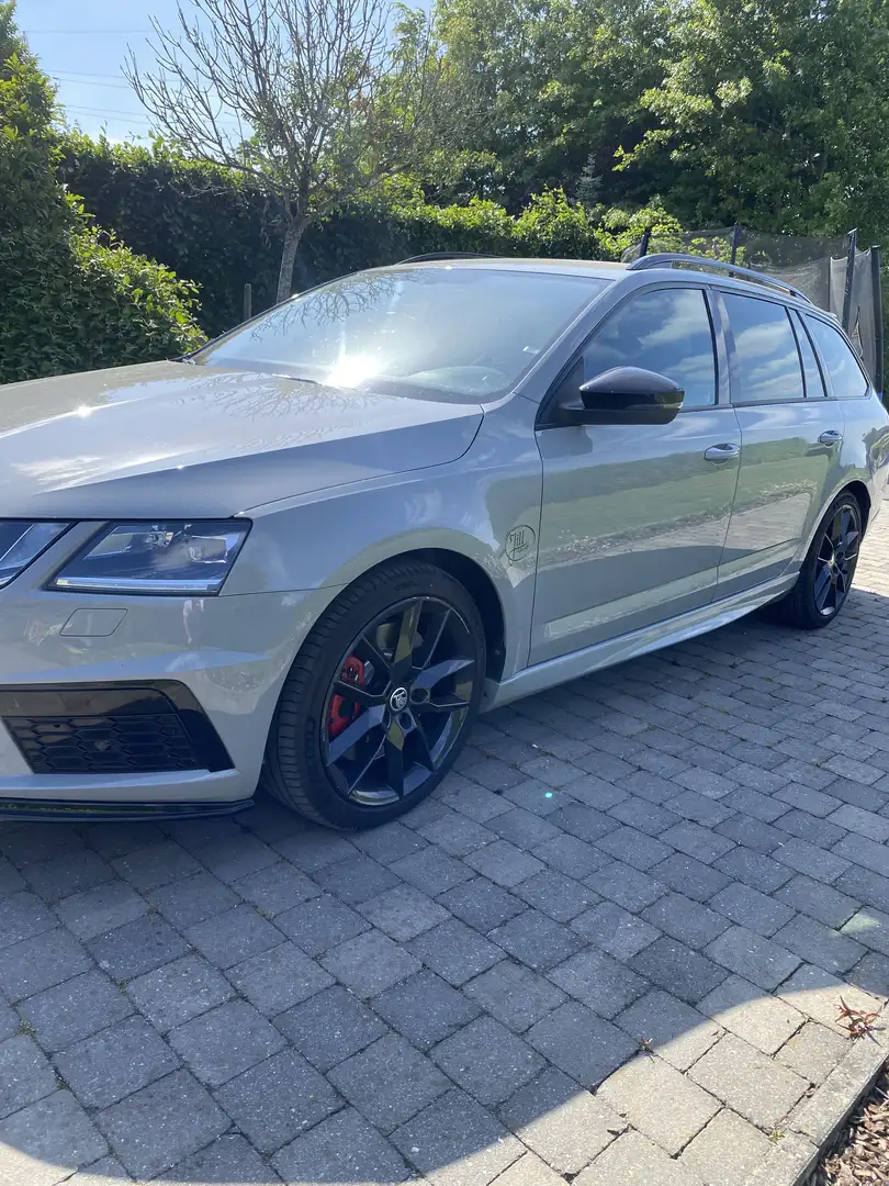 Skoda Octavia Combi 2.0 TSI DSG RS - 1