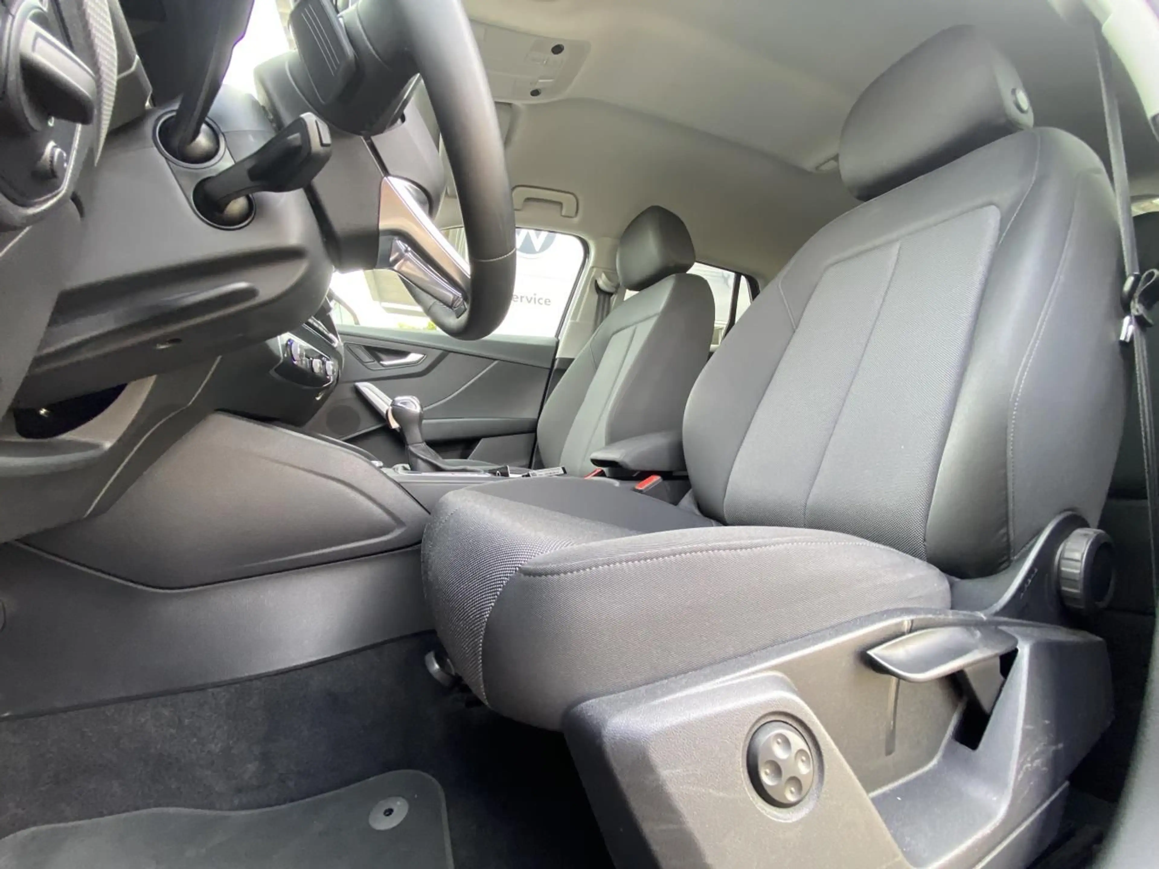 Audi Q2 35 1.5 TSI S-tronic advanced NAVI+VIRTUAL-COC — photo 9