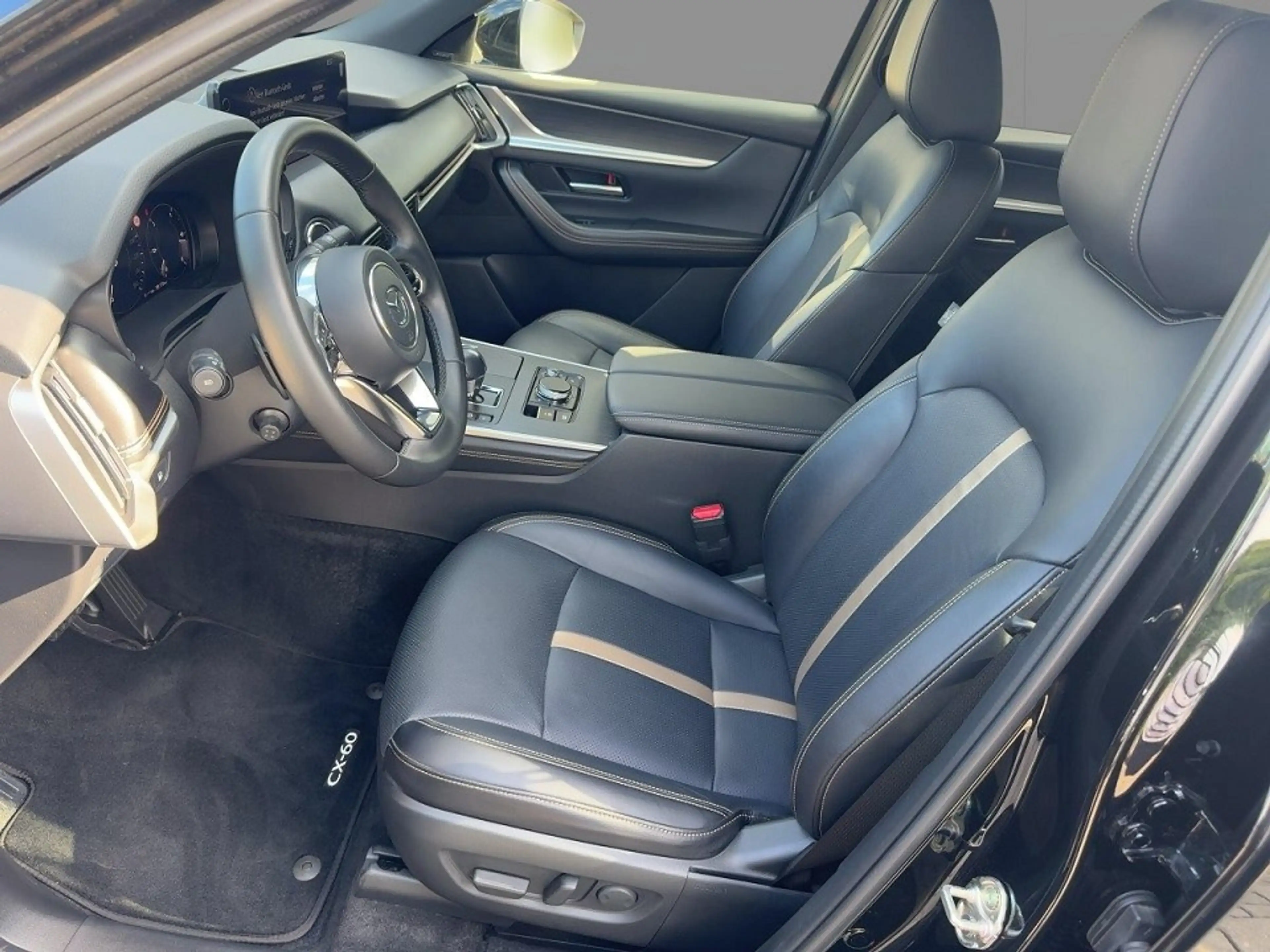 Mazda CX-60 2.5 e-SKYACTIV PHEV 327 PS AWD Homura Plus — photo 6