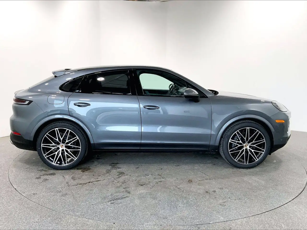 Porsche Cayenne снимка Porsche Cayenne