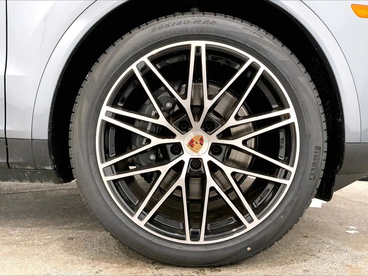 Porsche Cayenne снимка Porsche Cayenne