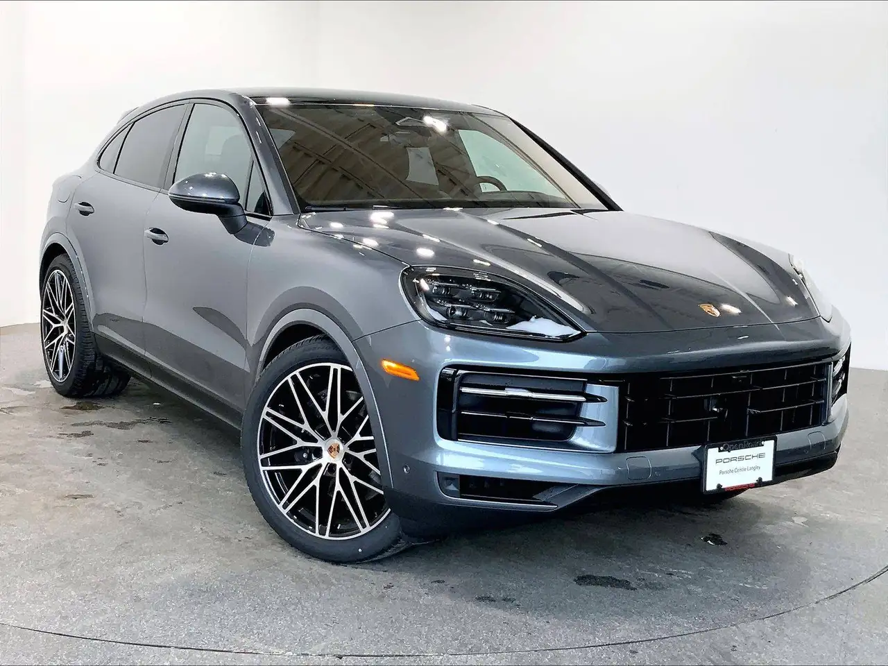 Porsche Cayenne снимка Porsche Cayenne