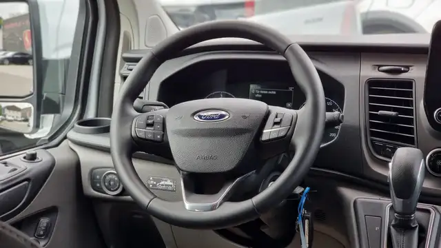 Ford Transit Custom Trend NUGGET Camping Aut. *Standheizung*AHK* Ansicht 17