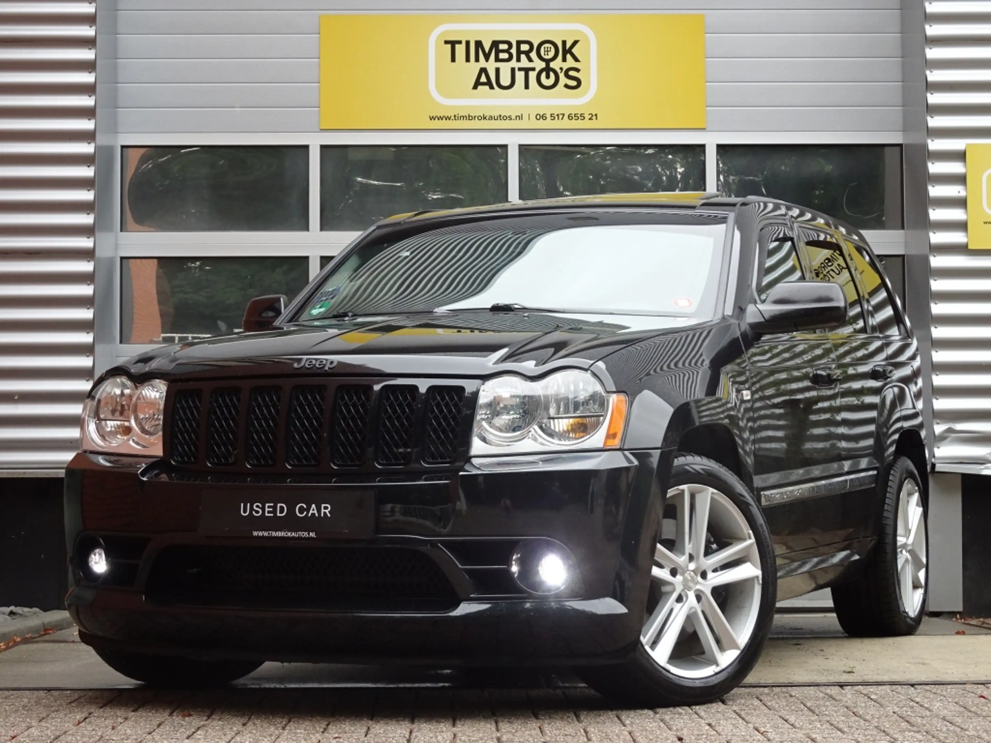 Jeep Grand Cherokee 6.1 V8 Aut. SRT8 LPG *Schuifdak / Borla / 2 sets w