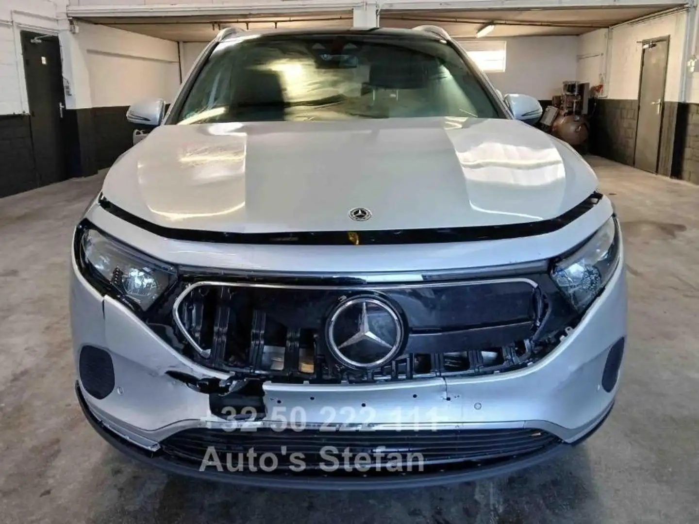 Mercedes-Benz EQA 250 Grau - 2