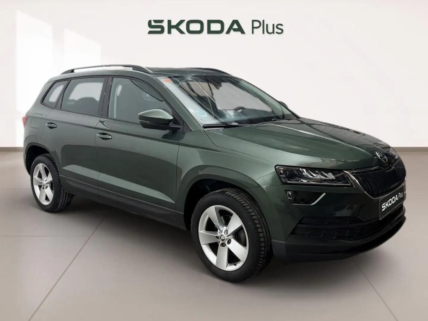 Skoda Karoq 1.0 TSI Ambition Verde - 1