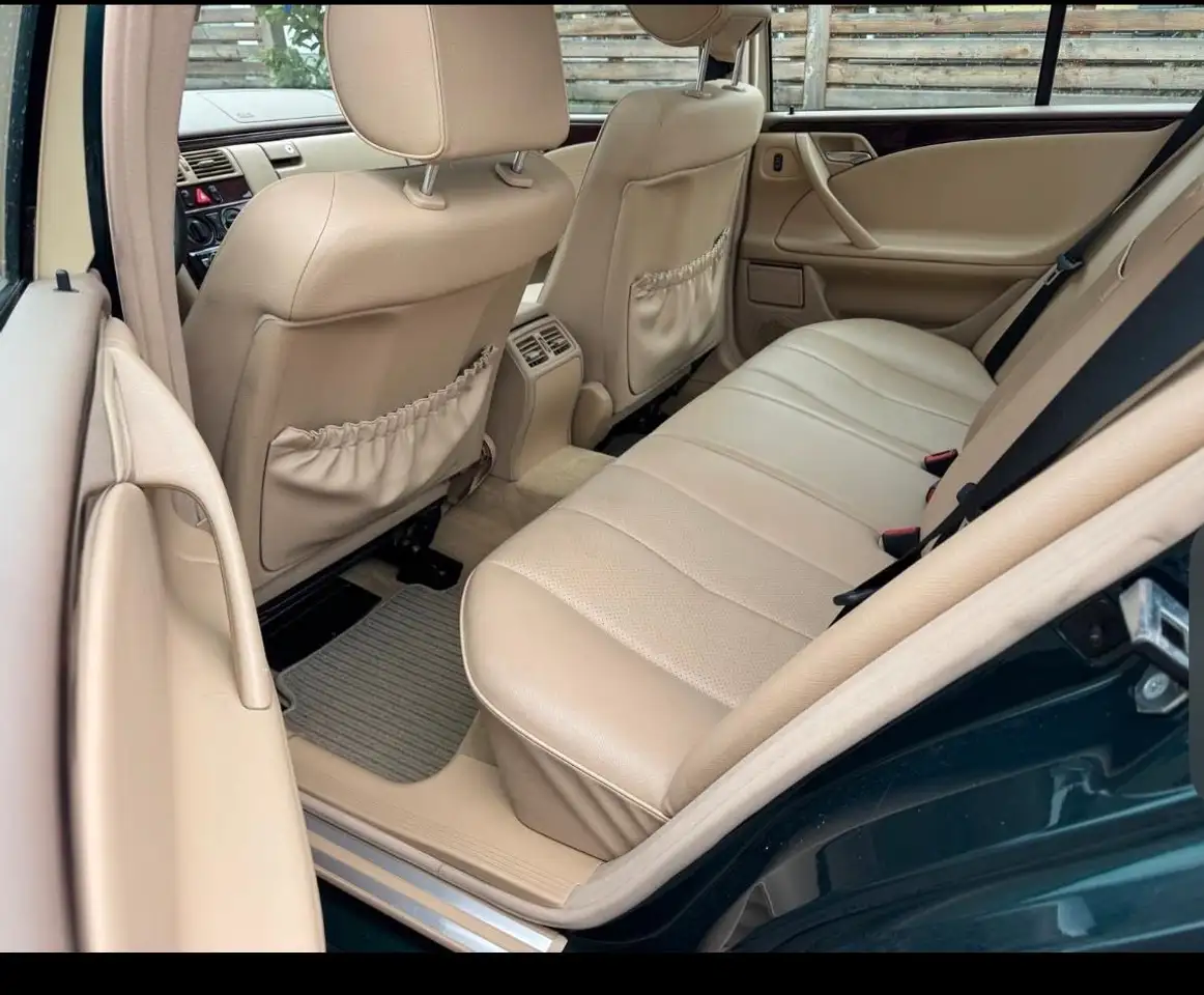 Mercedes-Benz E 200 Cdı, foto 9
