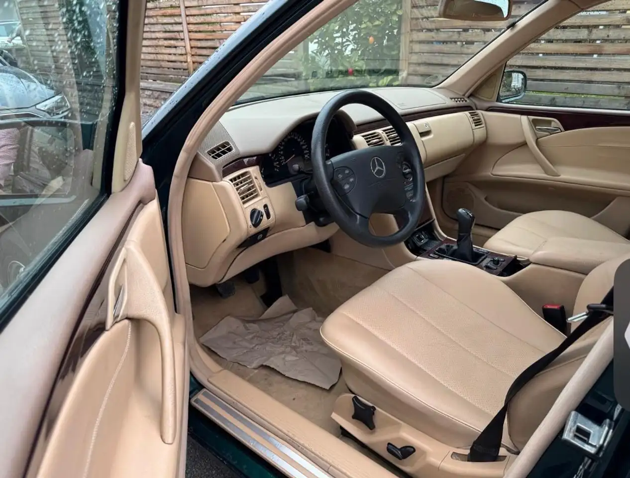 Mercedes-Benz E 200 Cdı, foto 5