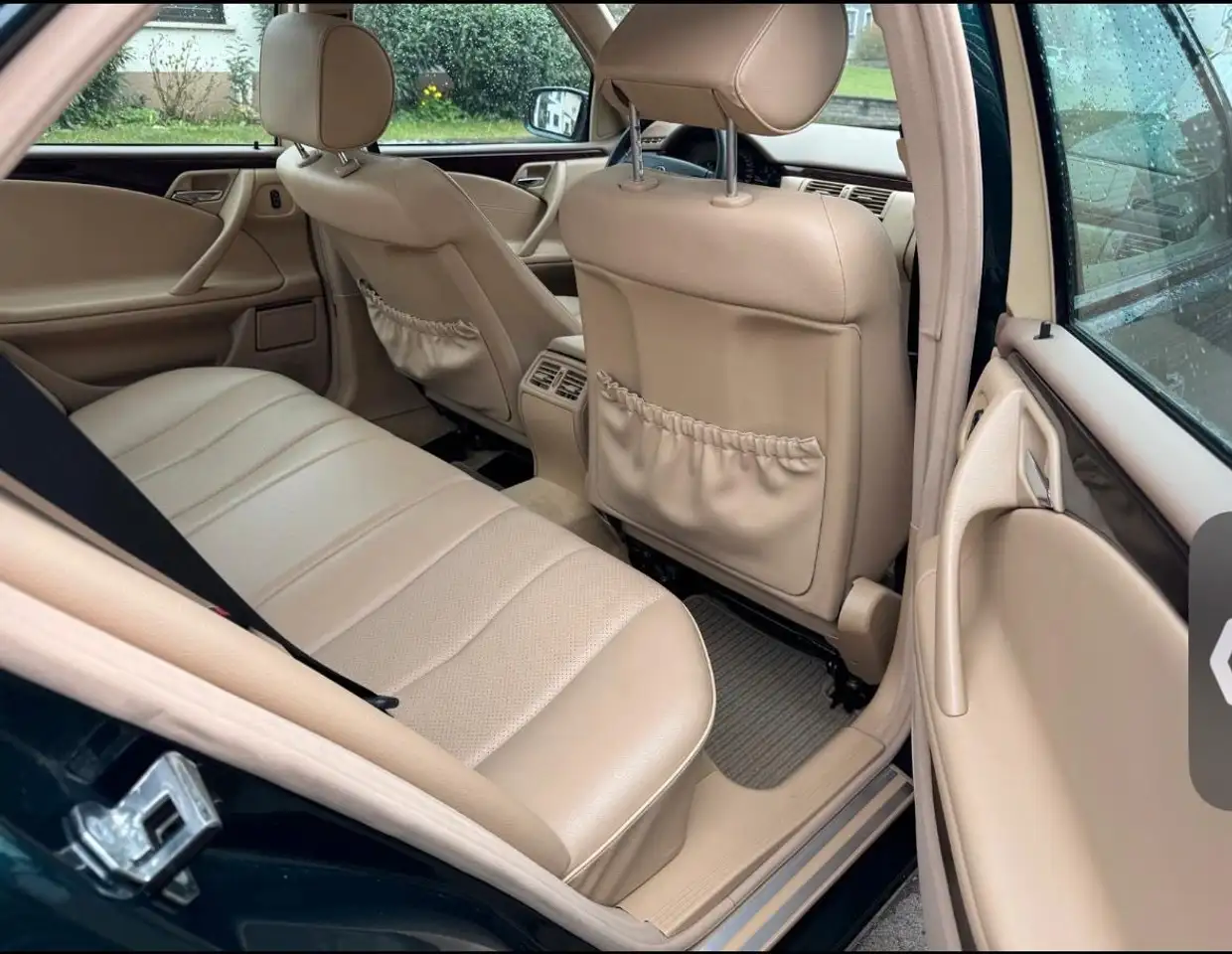 Mercedes-Benz E 200 Cdı, foto 8