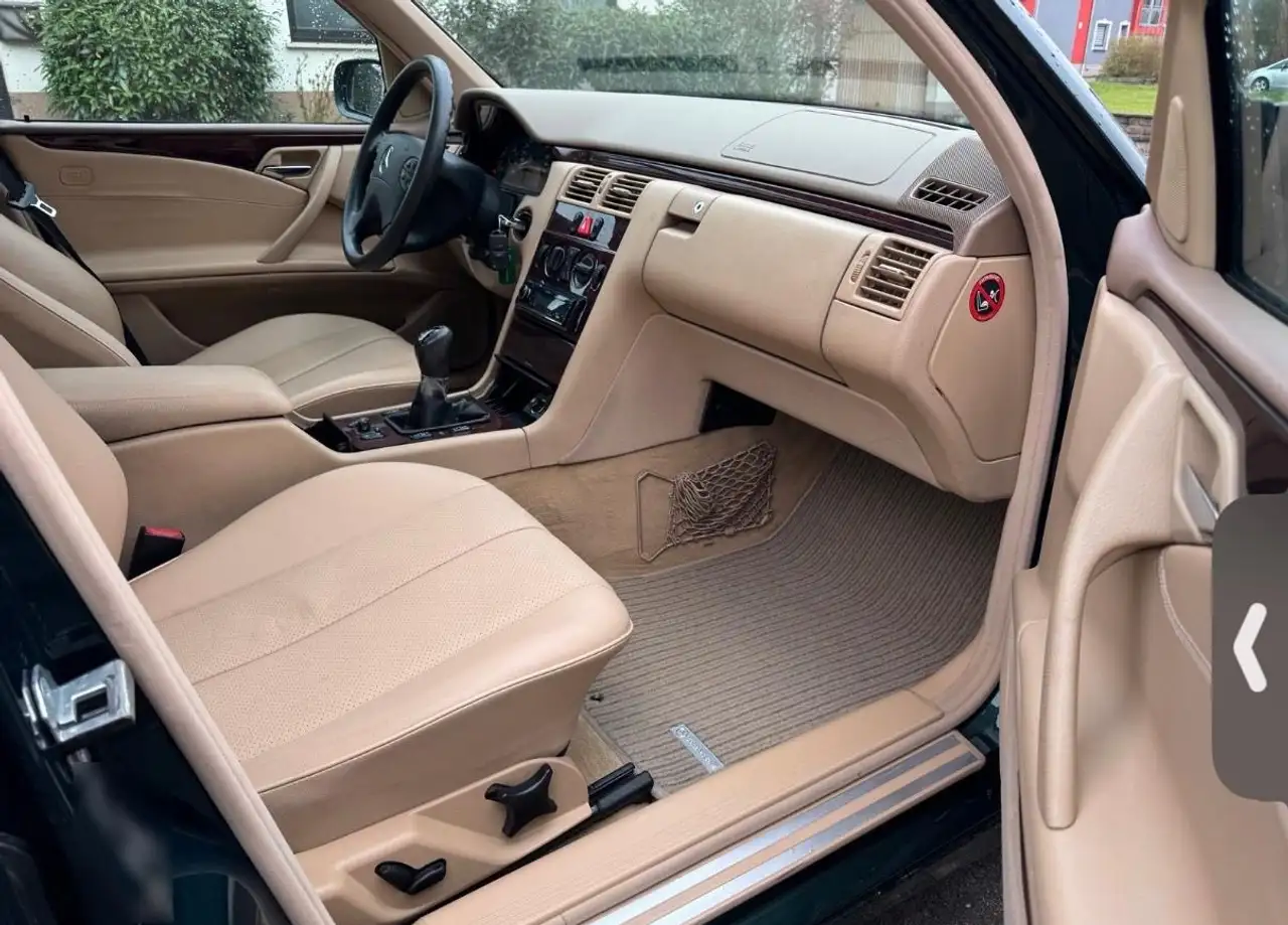 Mercedes-Benz E 200 Cdı, foto 6