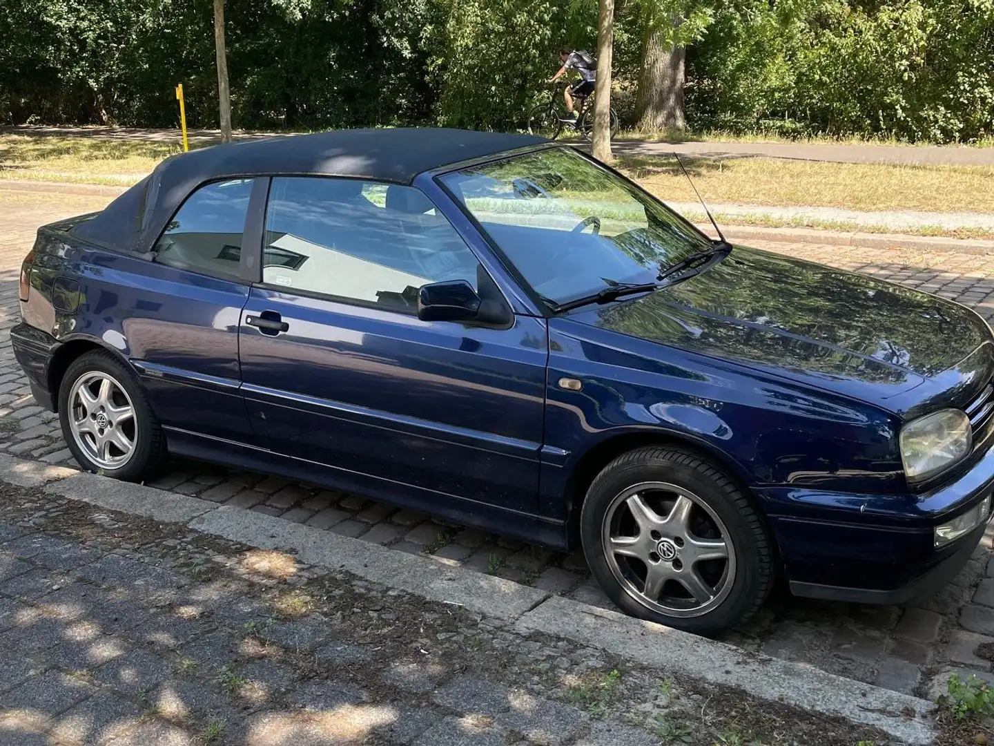 Volkswagen Golf Cabriolet Cabrio 1.9 TDI Classic Edition Mavi - 1