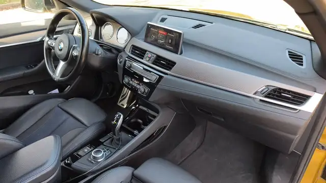 BMW X2 view 10