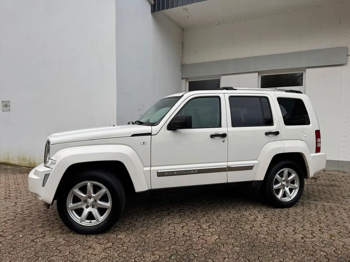 Jeep Cherokee 2.8 CRD Limited Exclusive Automatik AHK Blanc - 2