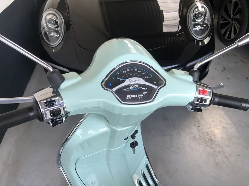 Vespa Elettrica 45 km/h - foto 4
