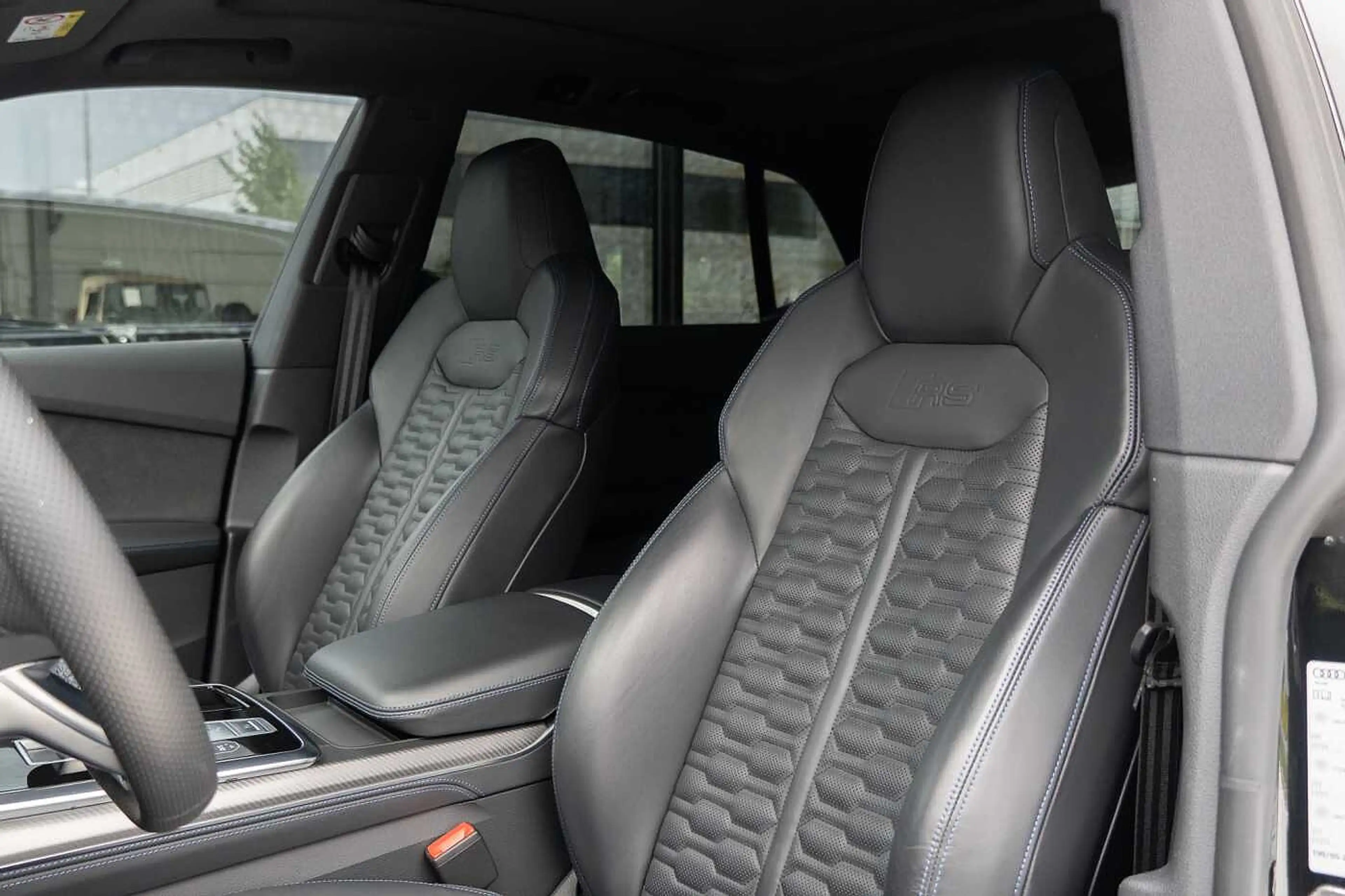 Audi RS Q8 Performance CeramicBrakes CoolingSeats B&O Laser — photo 11