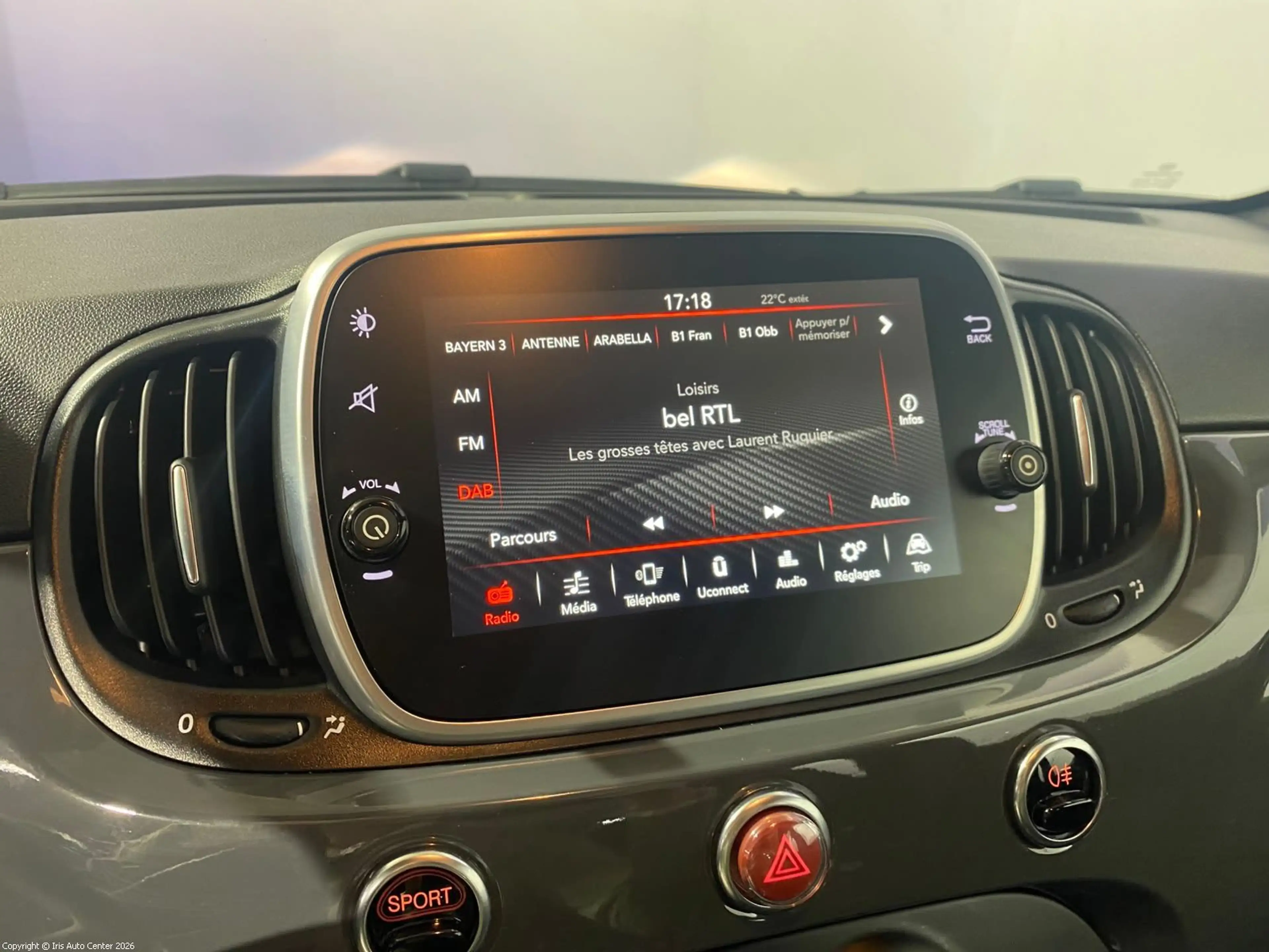 Fiat 500 Abarth 595 1.4I | 70TH ANNIVERSARY | CARPLAY | — photo 13