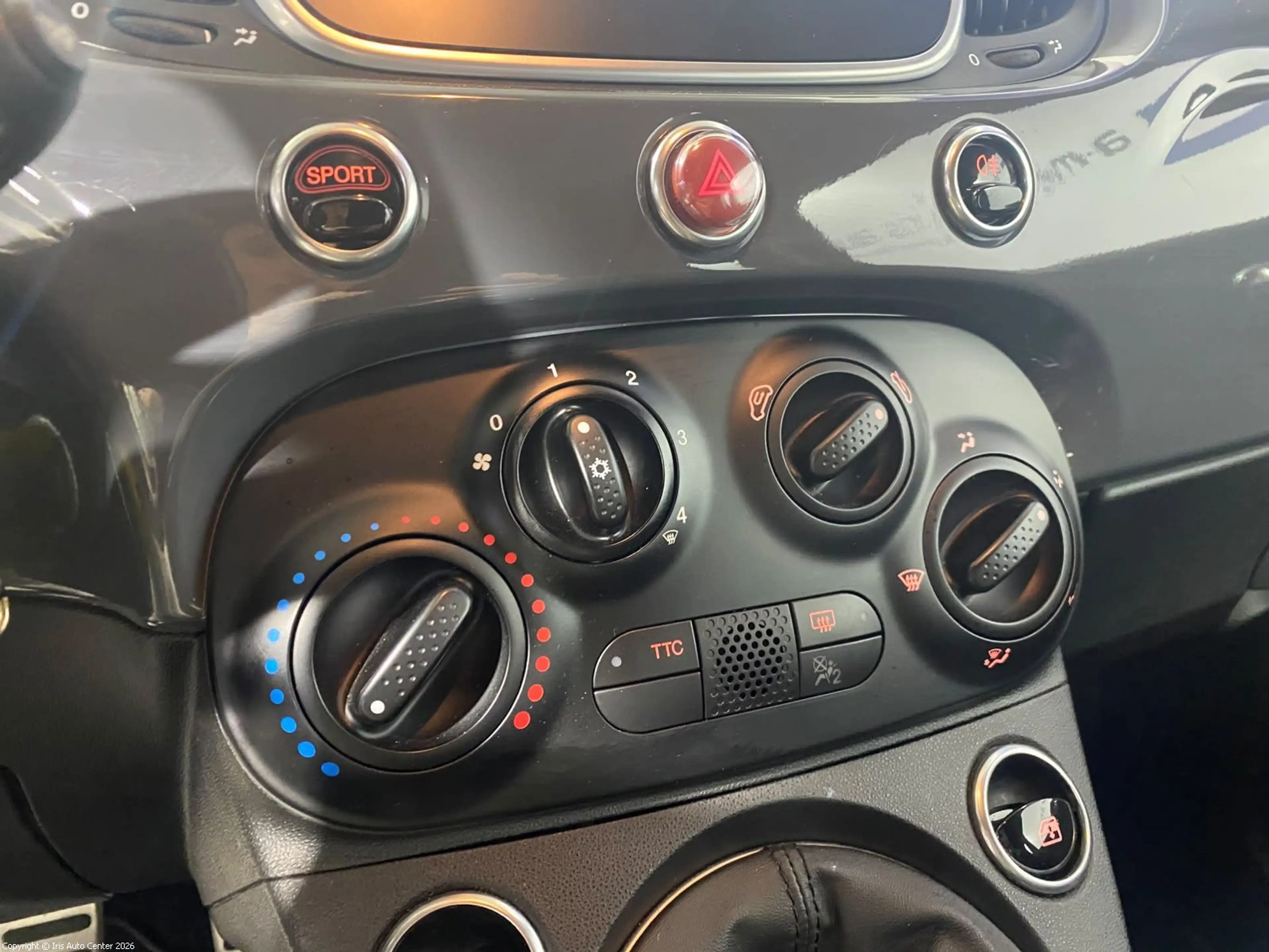 Fiat 500 Abarth 595 1.4I | 70TH ANNIVERSARY | CARPLAY | — photo 14