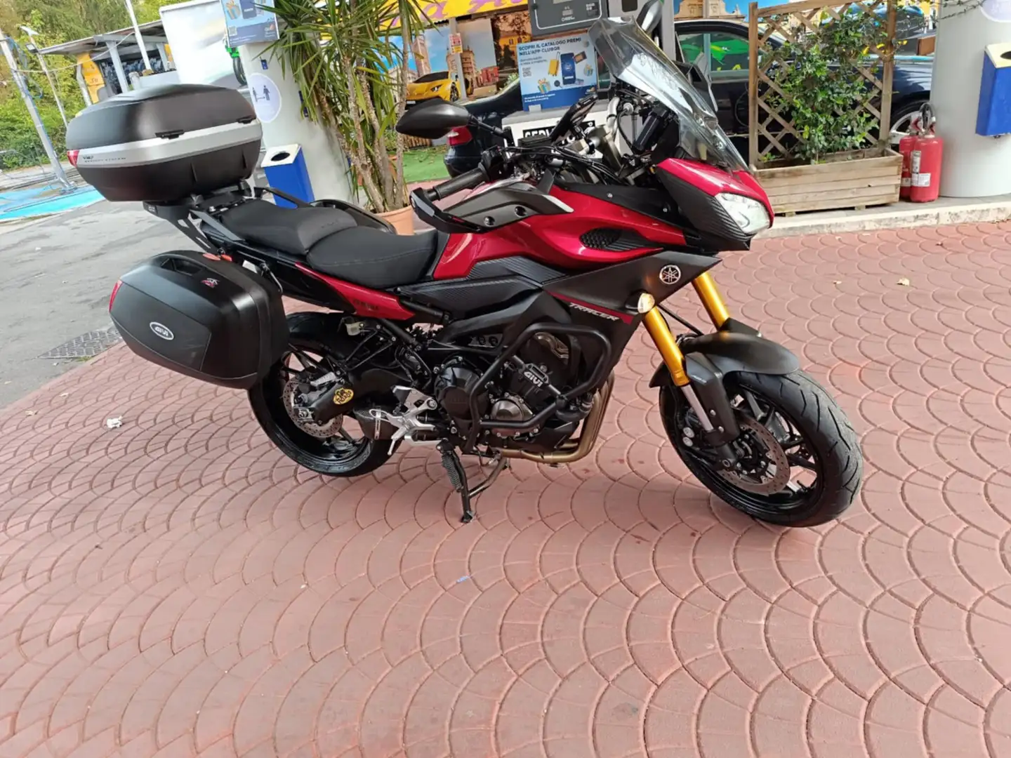 Yamaha Tracer 9 Червоний - 1