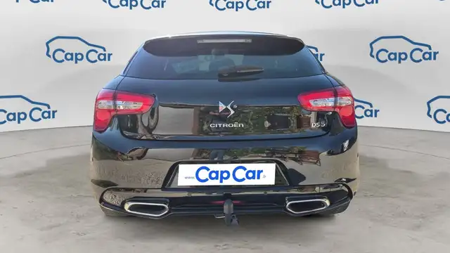 DS Automobiles DS 5 view 3