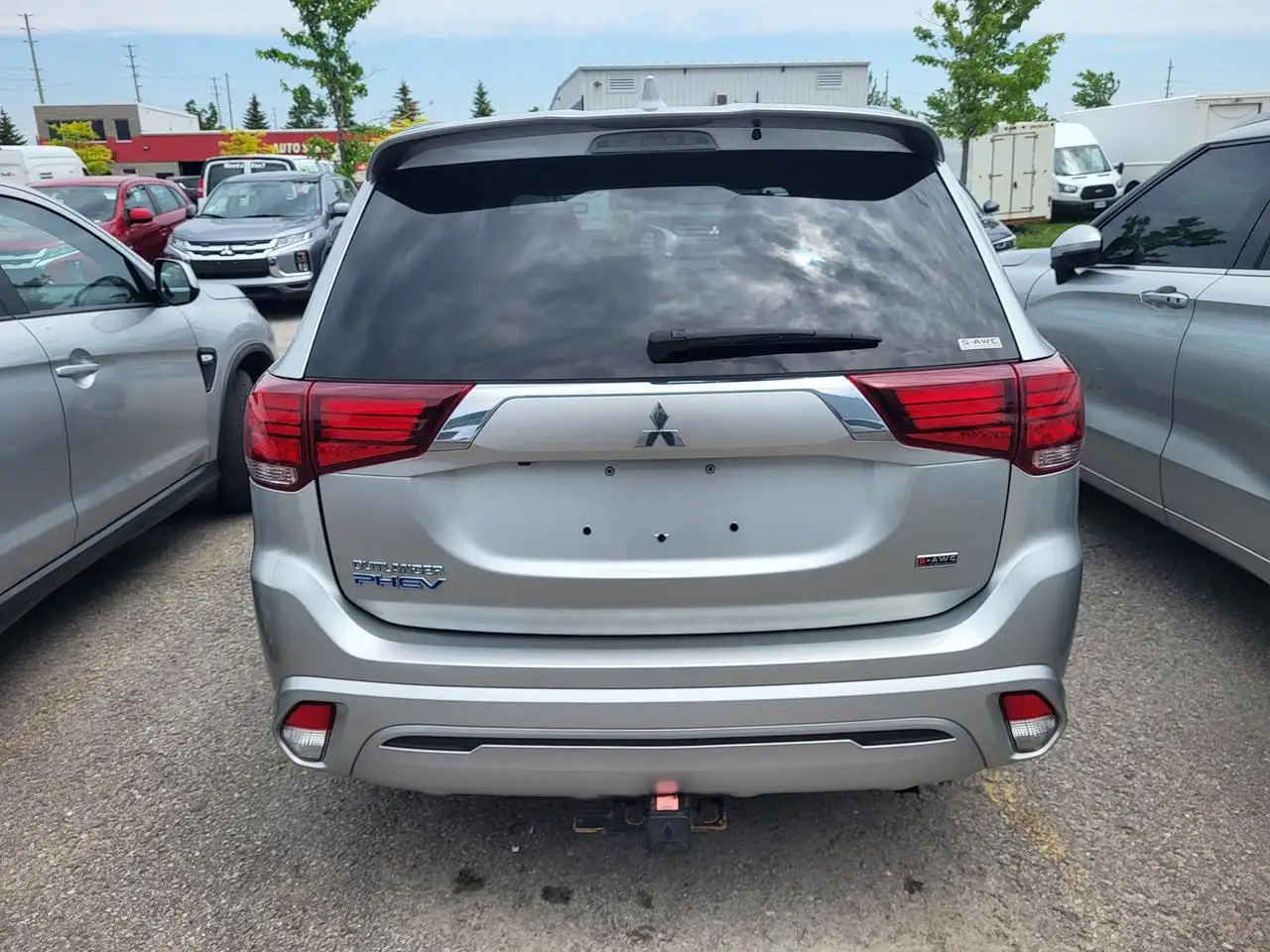 Mitsubishi Outlander снимка Mitsubishi Outlander