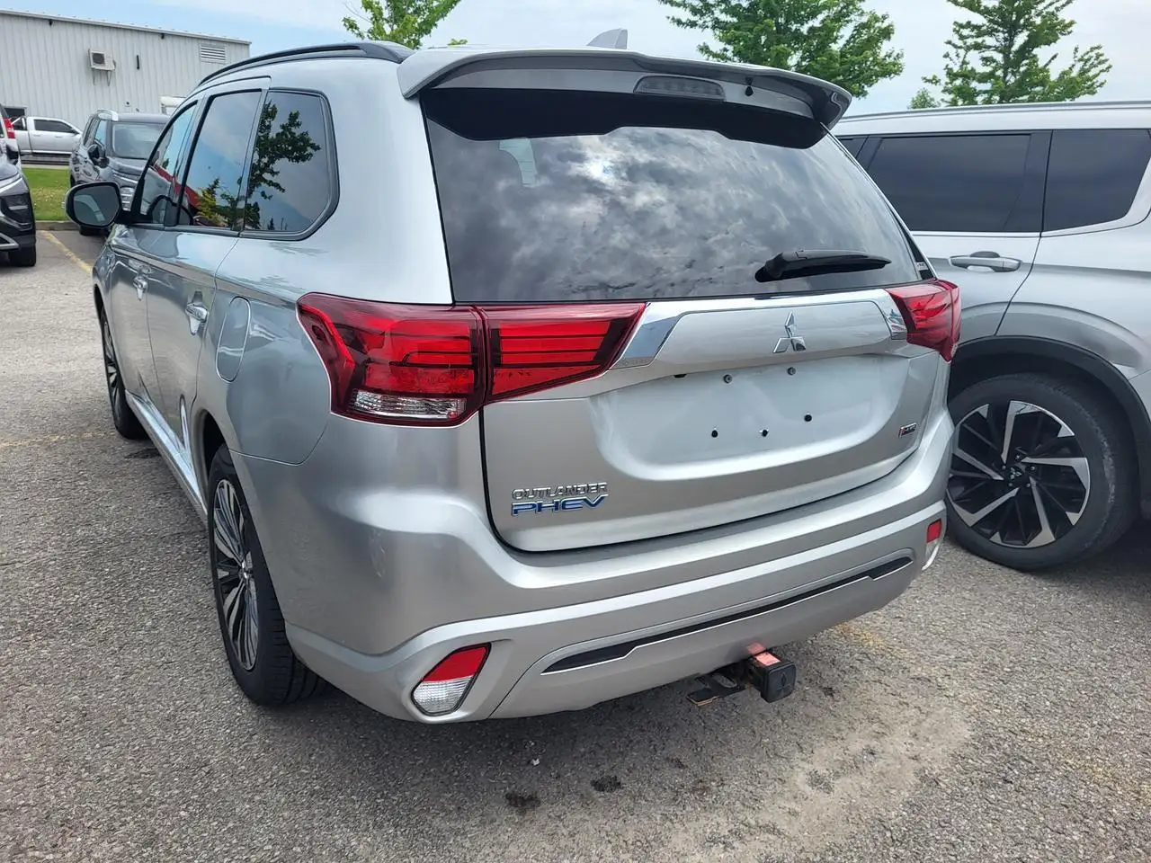 Mitsubishi Outlander снимка Mitsubishi Outlander