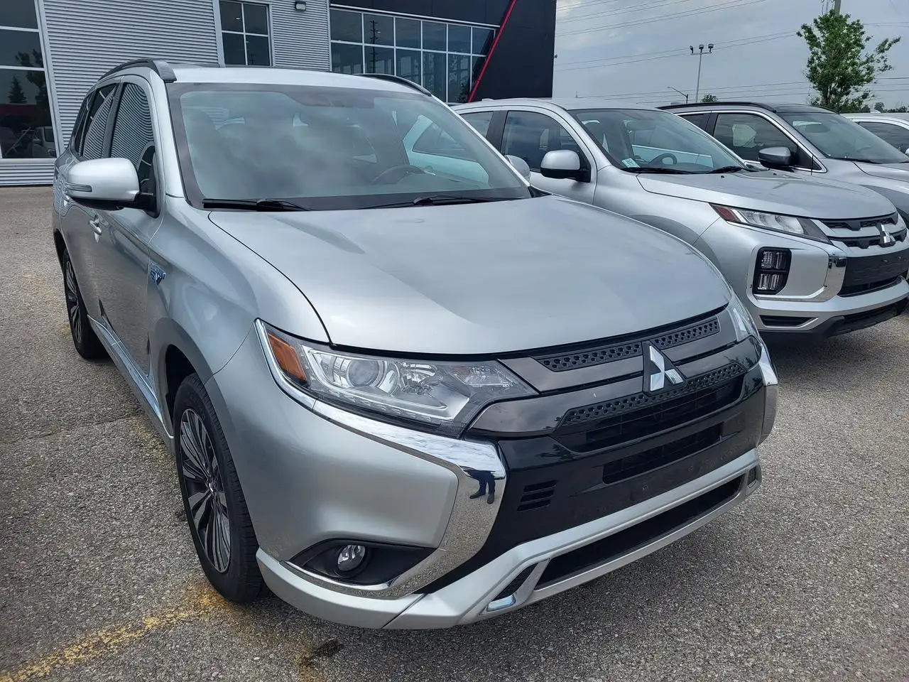 Mitsubishi Outlander снимка Mitsubishi Outlander