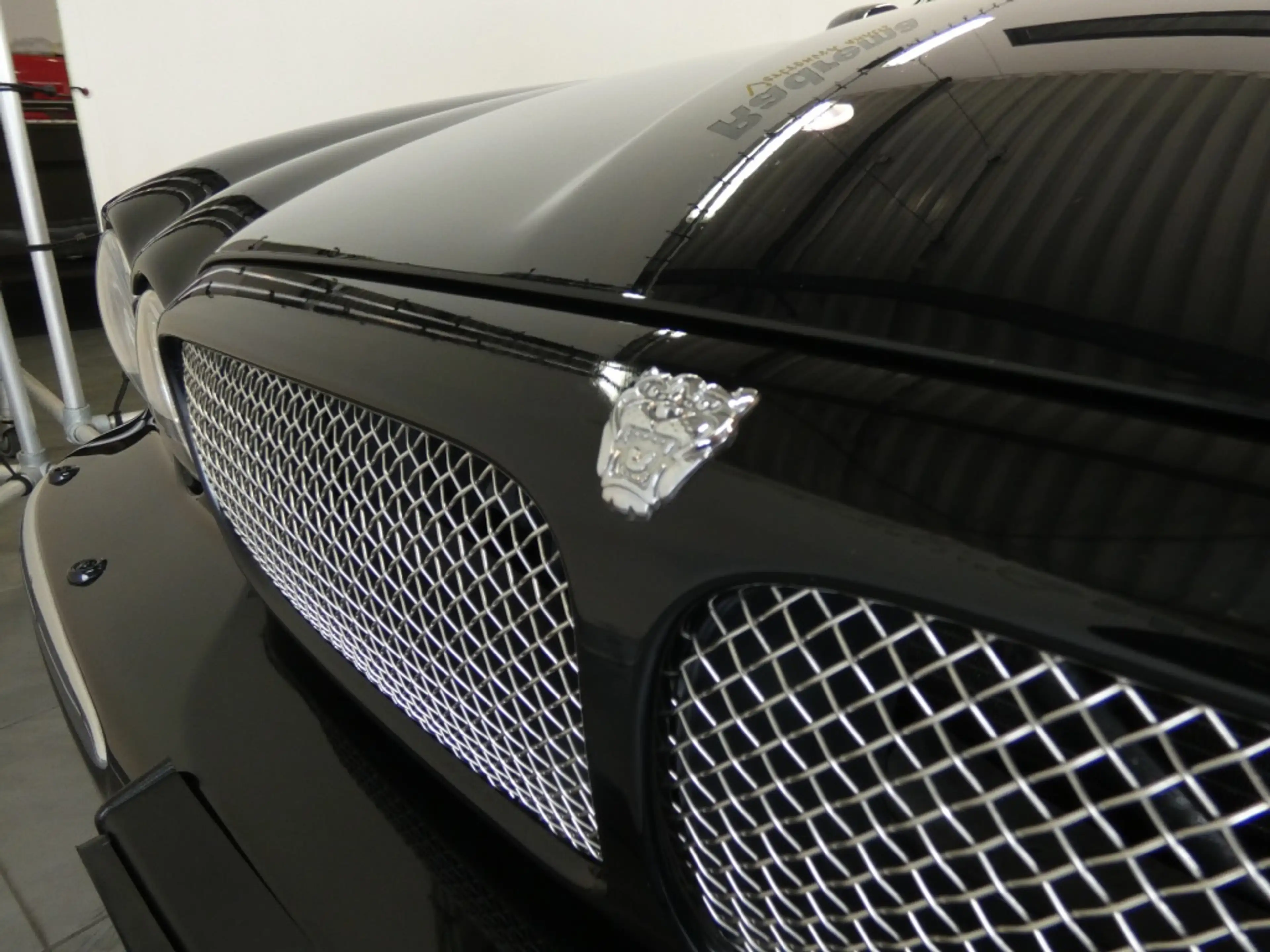 Jaguar XJ 4.2 V8 XJ-R Sunroof 20 inch Tv achterin . — photo 11