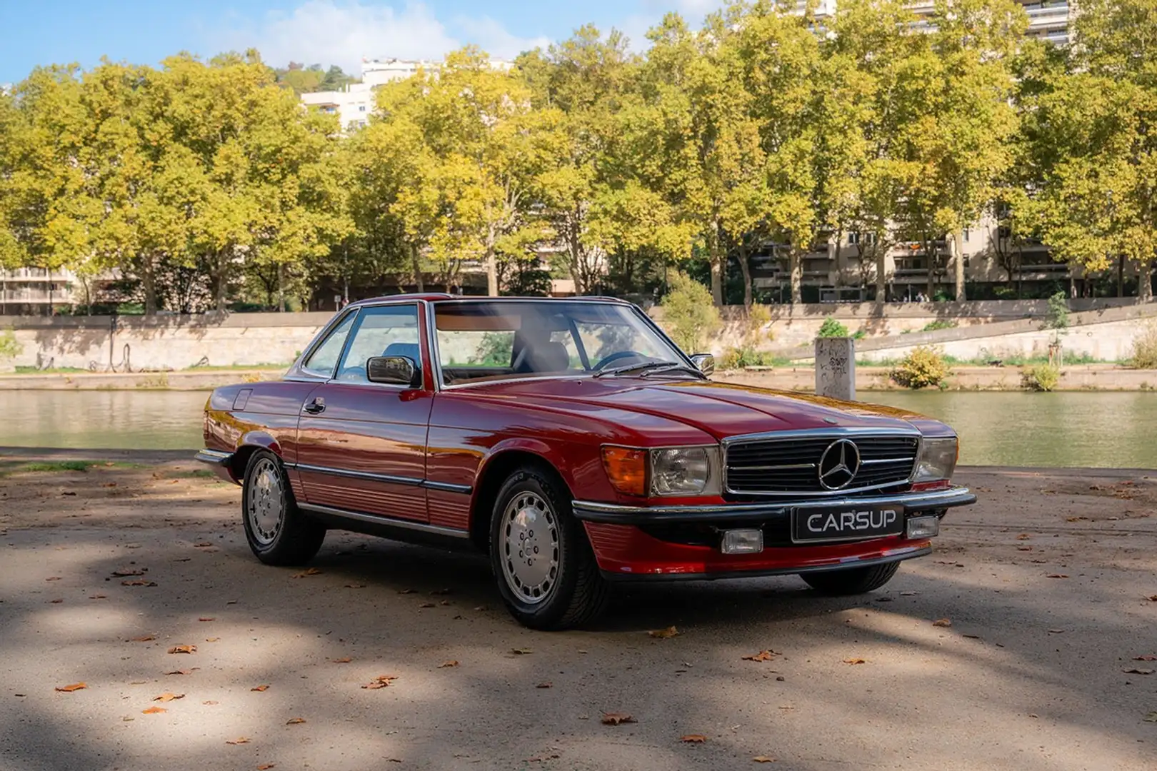 Mercedes-Benz 560 SL type R107 Restaurée Rosso - 1