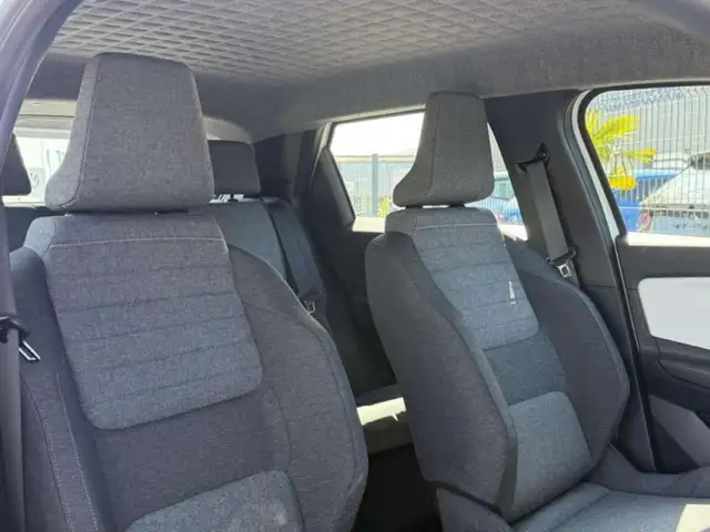 Renault 5 view 2