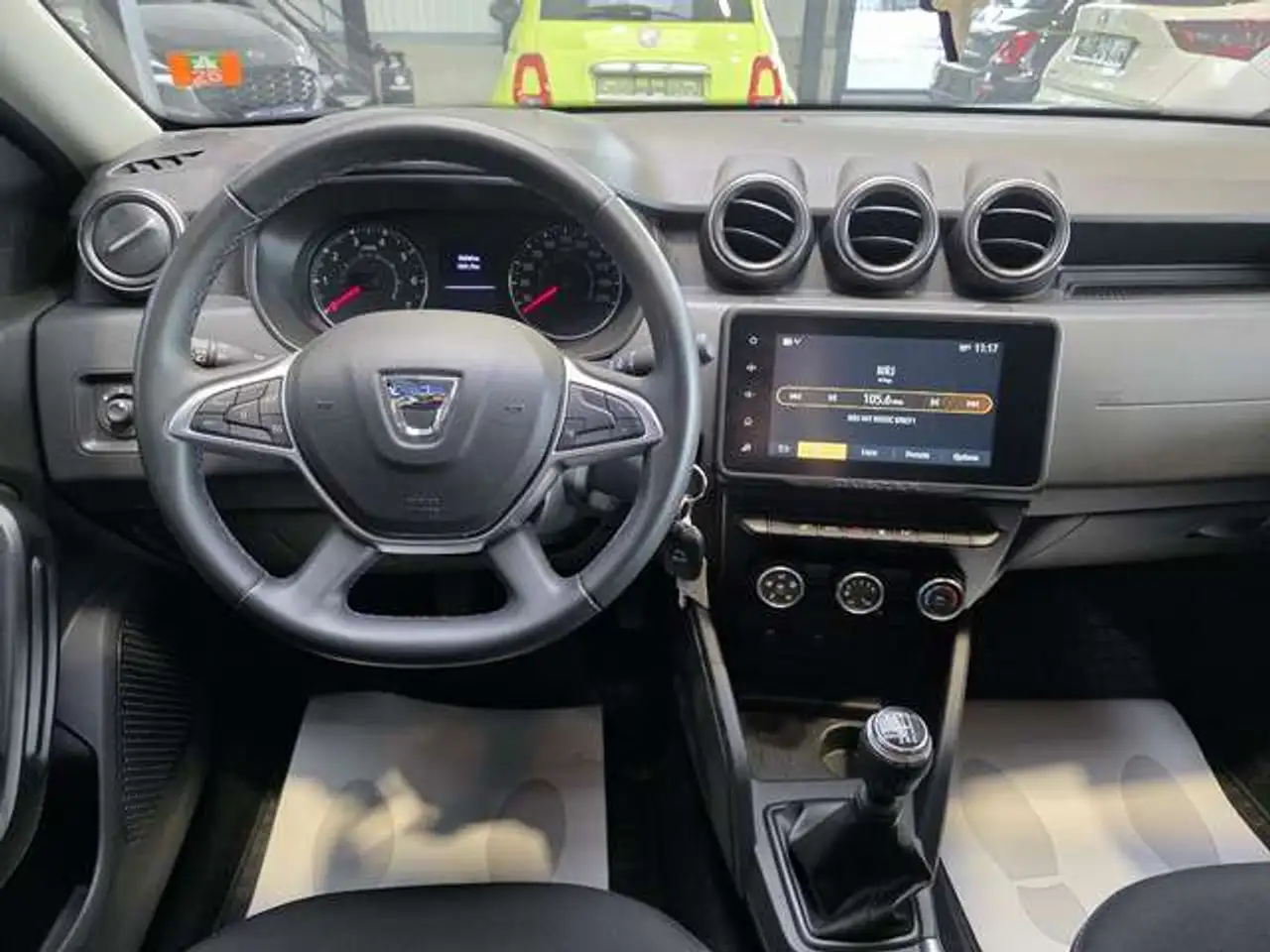 Dacia Duster — photo 8