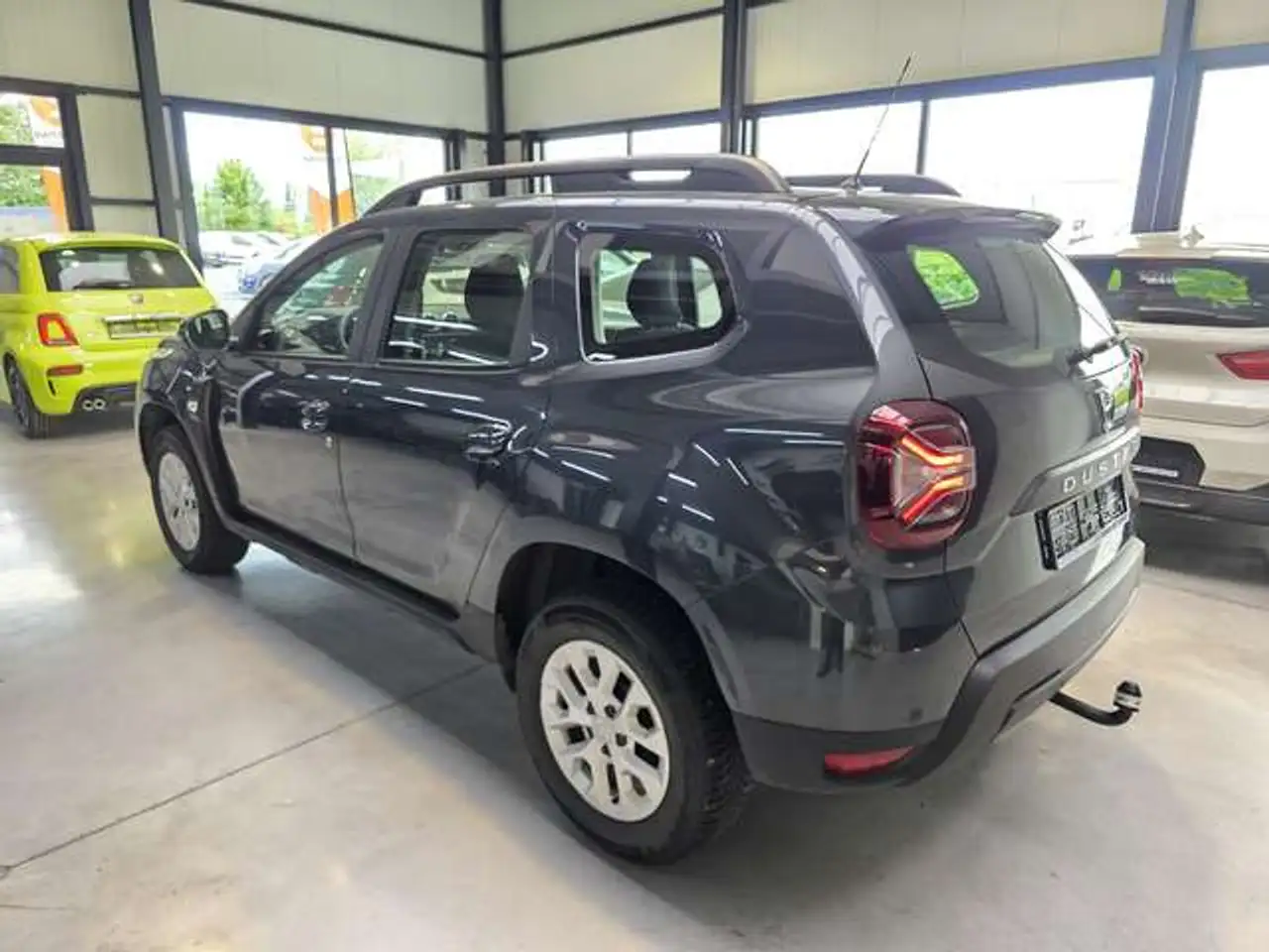 Dacia Duster — photo 6