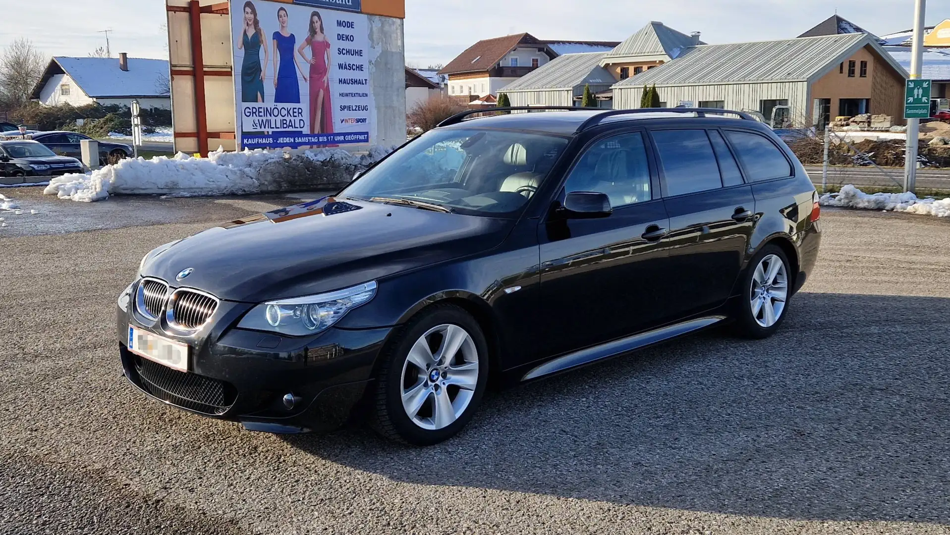 BMW 535 535d Touring Aut. Schwarz - 1