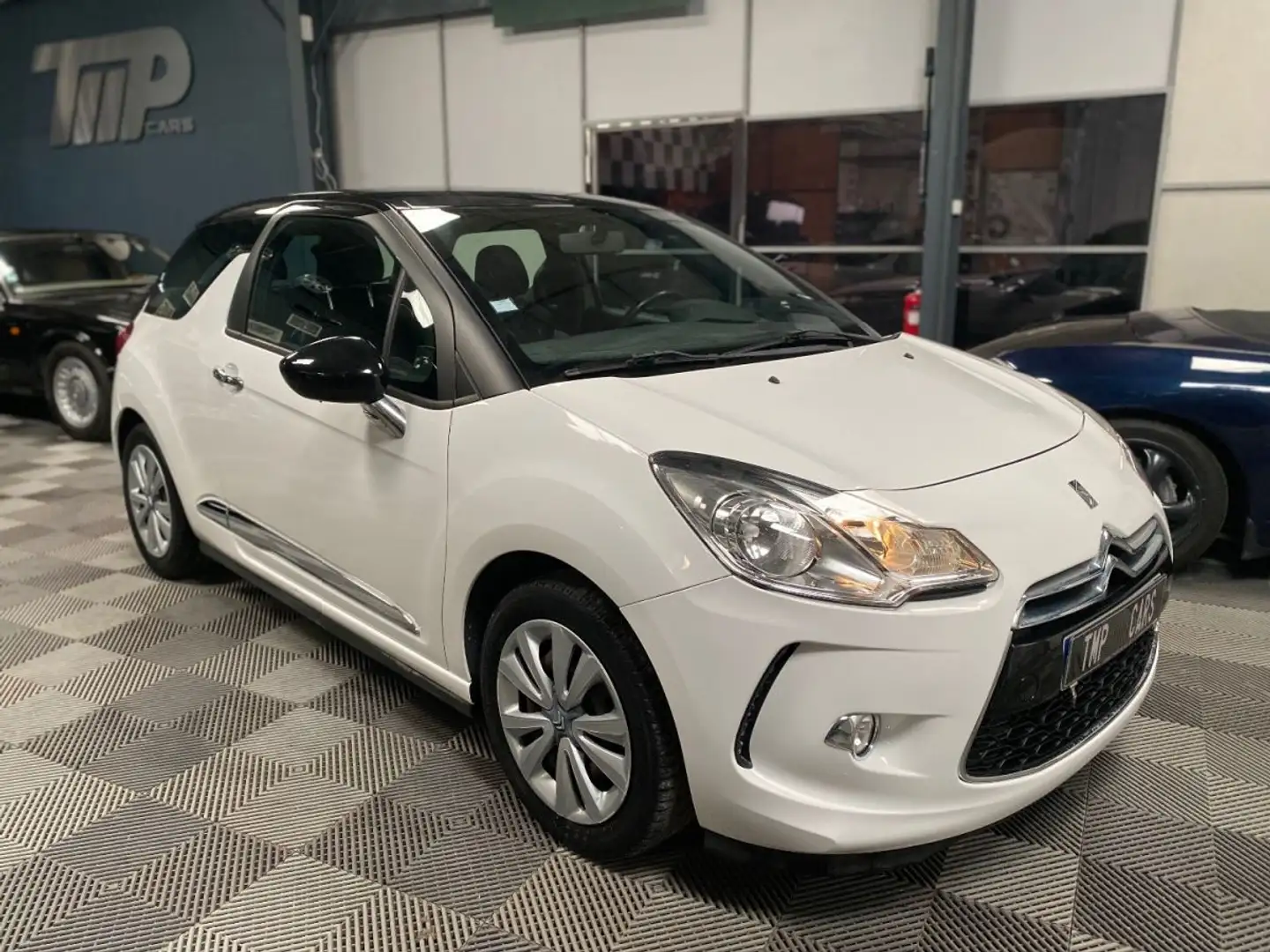 DS Automobiles DS 3 1.4 VTI - 16V 95ch Airdream Chic Blanc - 1