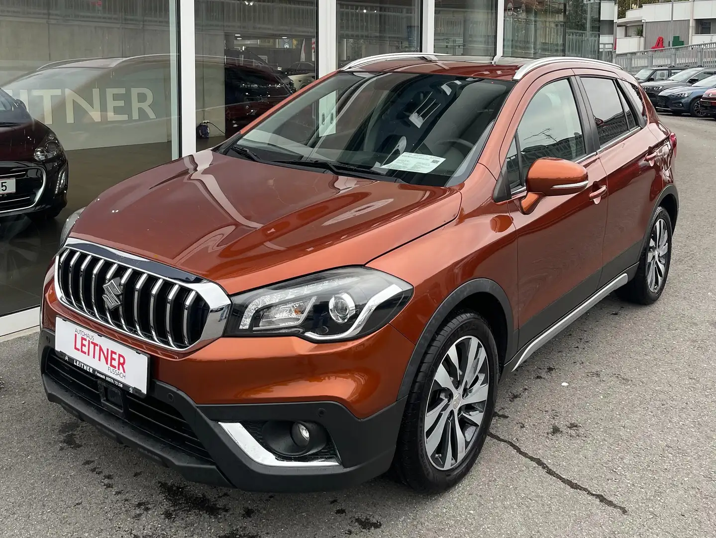 Suzuki SX4 S-Cross SX4 ALLRAD Braun - 1