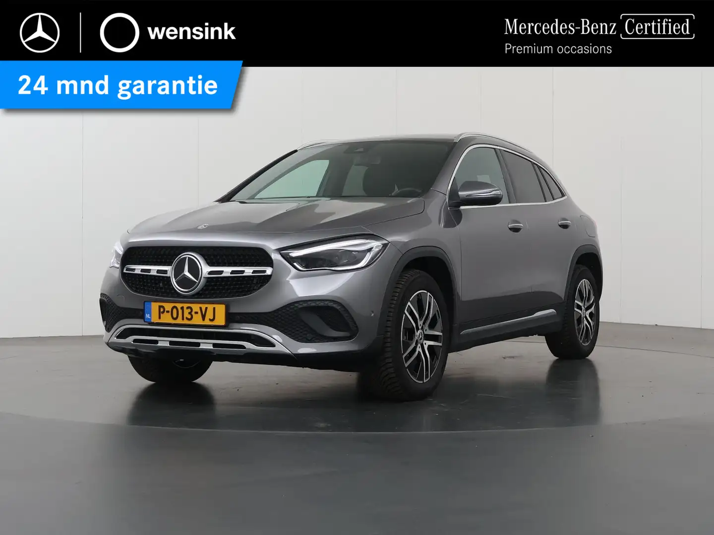 Mercedes-Benz GLA 250 4MATIC Progressive | Panoramadak | Trekhaak | Memo Grau - 1