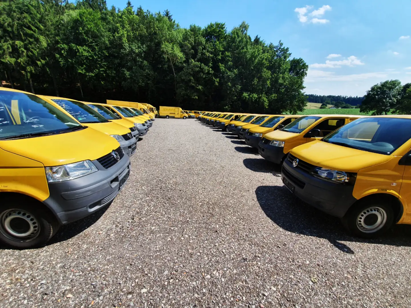 Volkswagen T5 2x Schiebetüre Werkstattgepflegt 1.Hand Amarillo - 1
