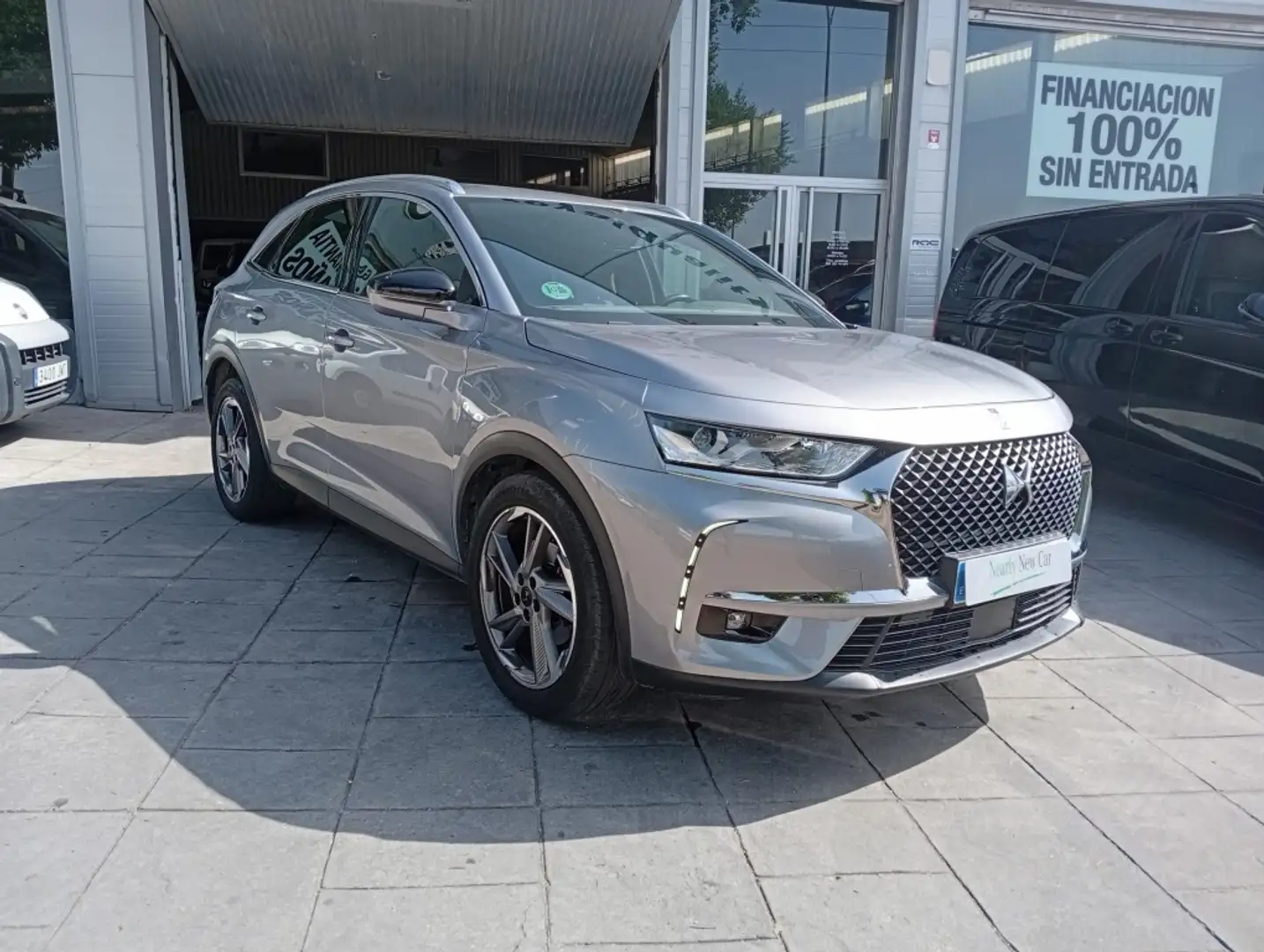 DS Automobiles DS 7 Crossback 1.5BlueHDi Chic Aut. Gris - 1