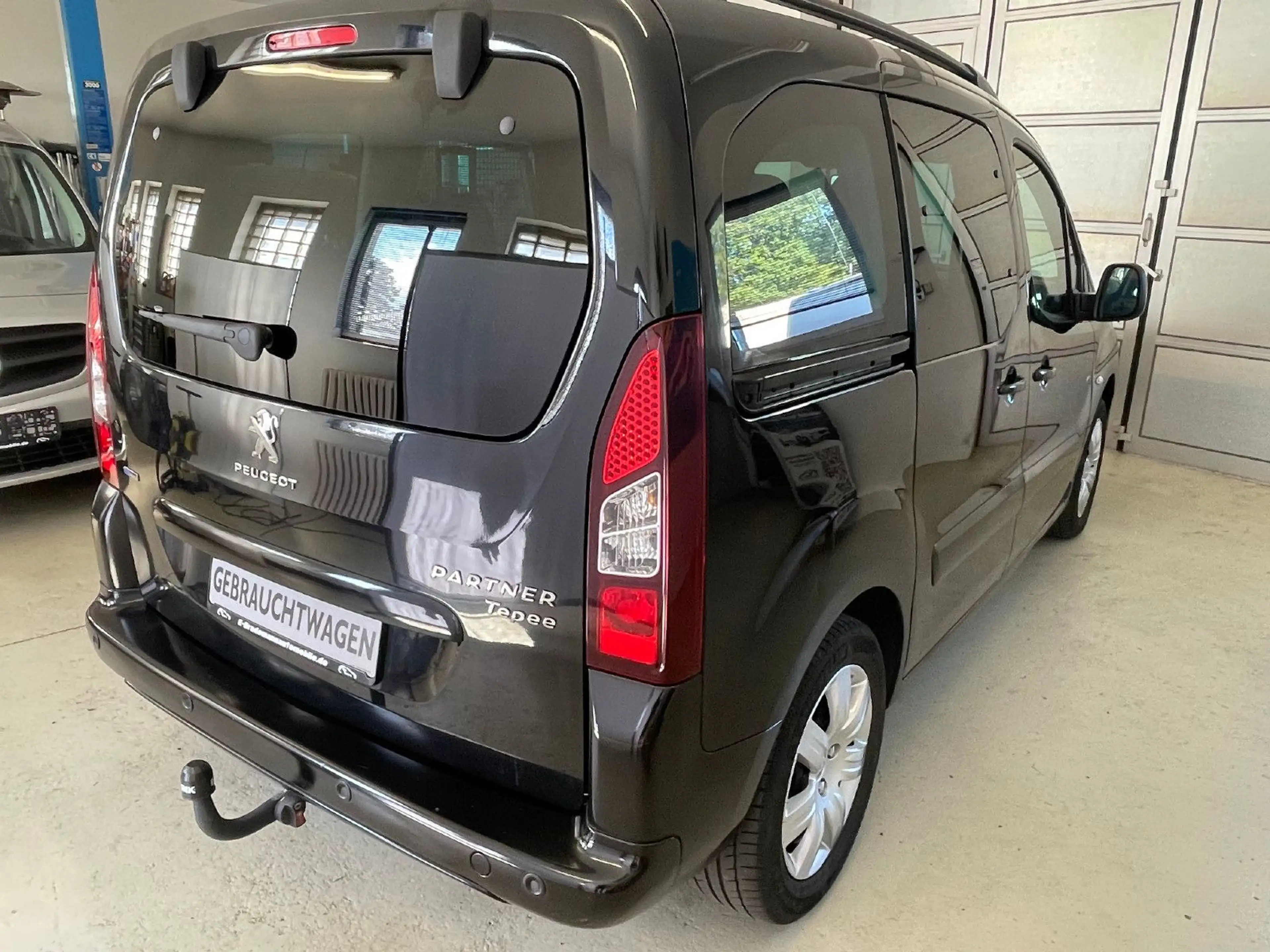 Peugeot Partner Tepee Allure — photo 3