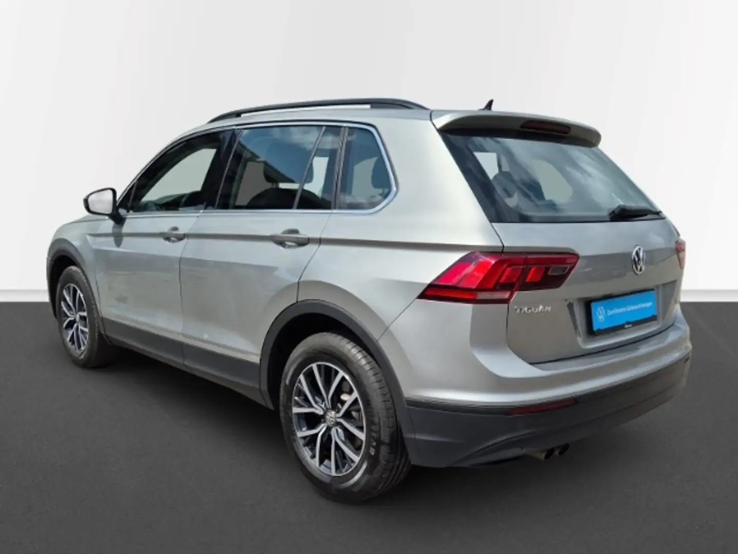 Volkswagen Tiguan 1.5 TSI DSG Comfortline AHK Navi SHZ PDC v+h Silber - 2