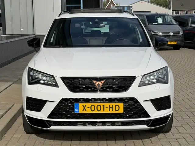 Cupra Ateca view 11