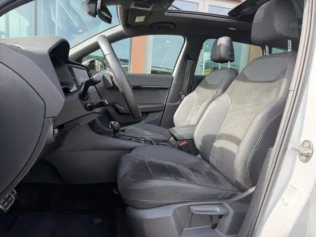 Cupra Ateca view 4
