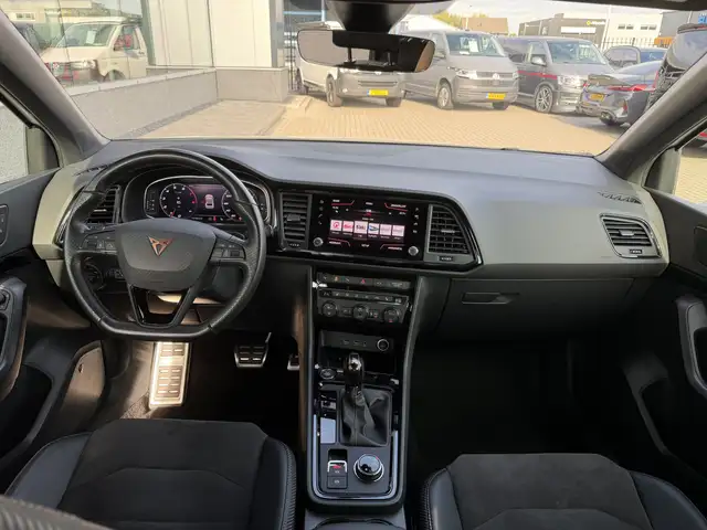 Cupra Ateca view 25