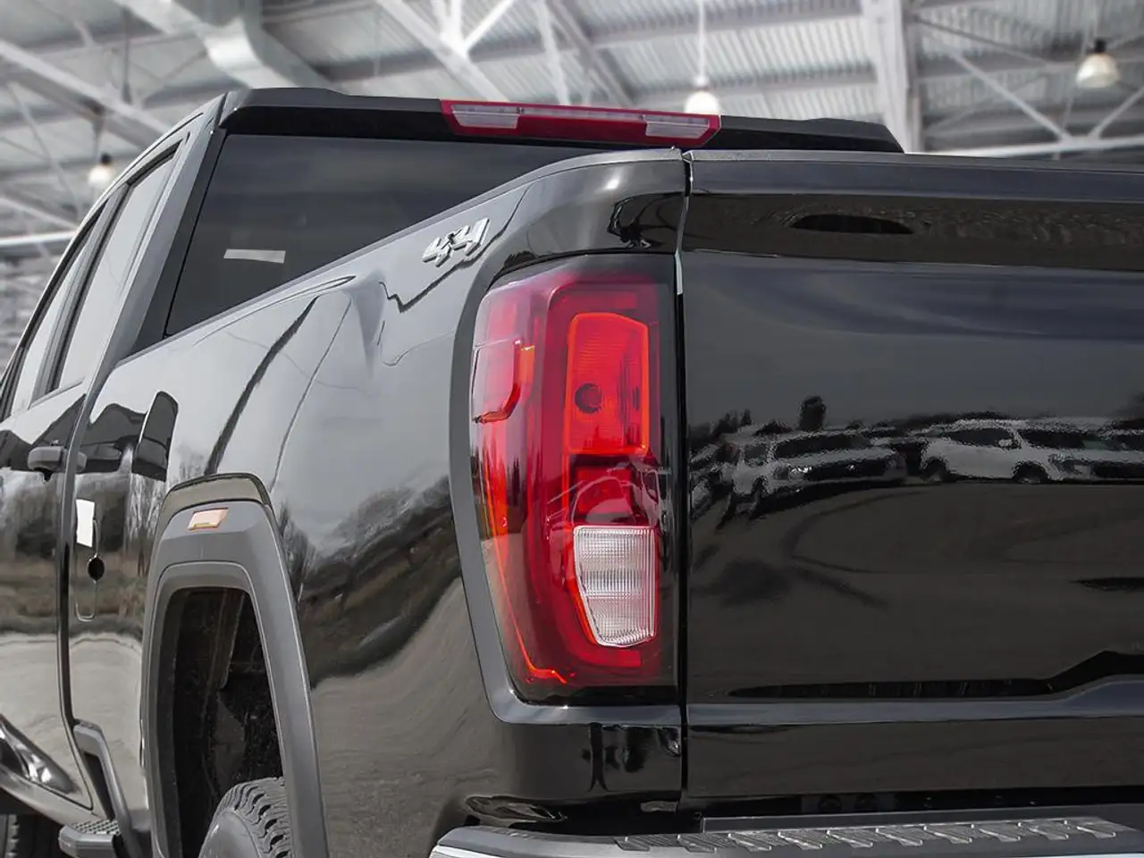 GMC Sierra 2500 снимка GMC Sierra 2500