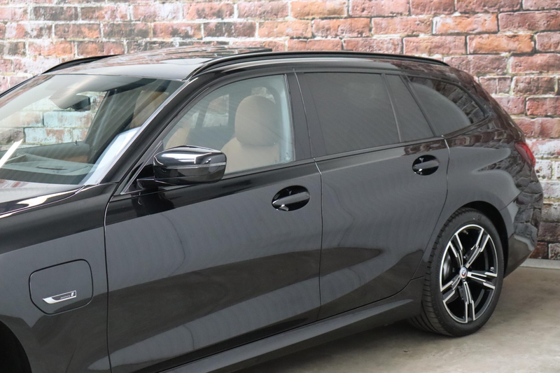 BMW 330 3-serie Touring 330e High Executive M Sport Pakket — photo 7