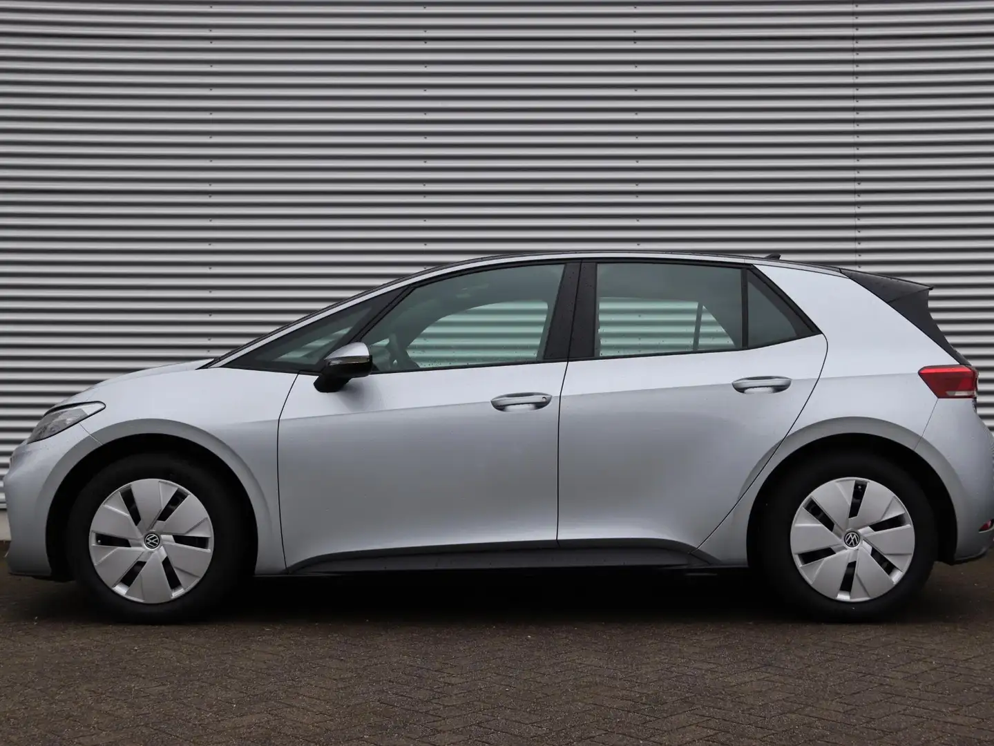 Volkswagen ID.3 Pure Oranje Edition 52 kWh accu, 125 kW / 170 pk H Zilver - 2