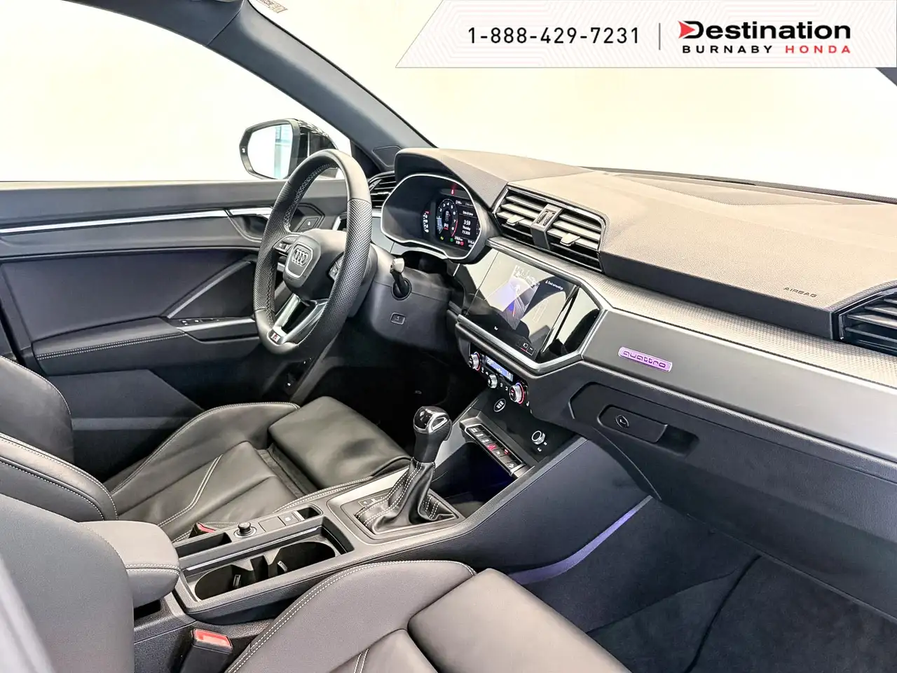 Audi Q3 снимка Audi Q3