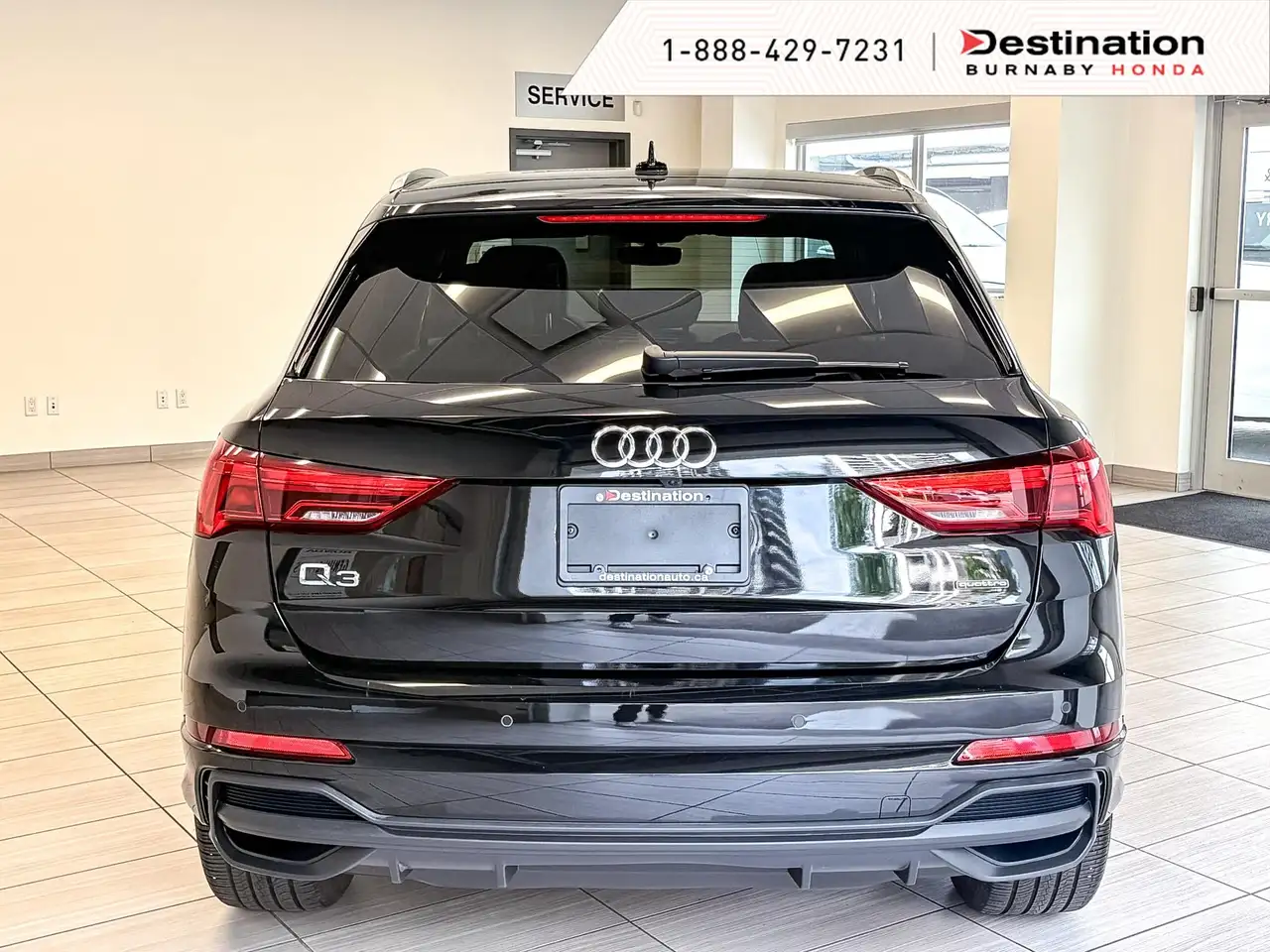 Audi Q3 снимка Audi Q3